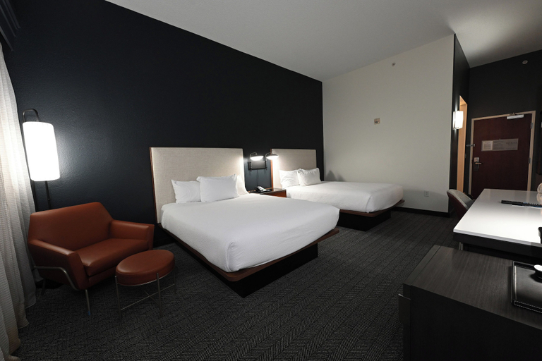 Bedroom 5, Courtyard by Marriott Albany, Dougherty