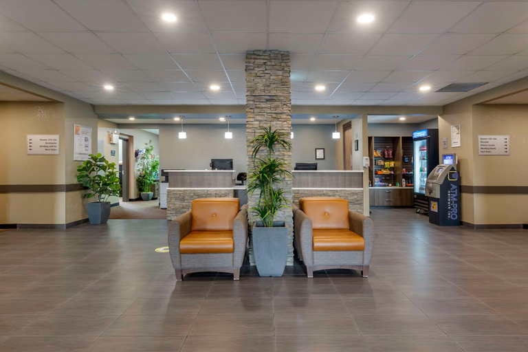 Public Area 2, Quality Inn and Suites Moose Jaw, Division No. 7