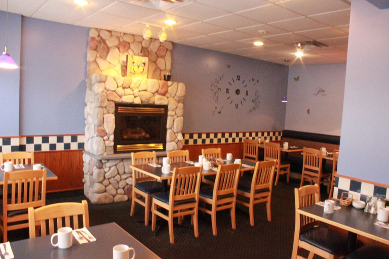 Food & Drinks 5, Econo Lodge Prince George, Fraser-Fort George