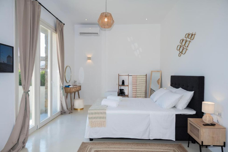 Room 3, Adyton Luxury Suites Mykonos Poolside Luxury, South Aegean