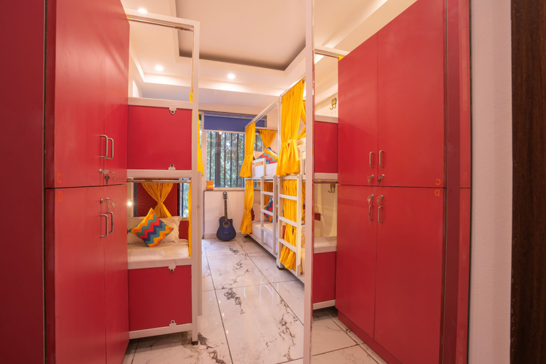 Bedroom 2, goSTOPS PLUS Gurugram, Baani Square, Gurgaon