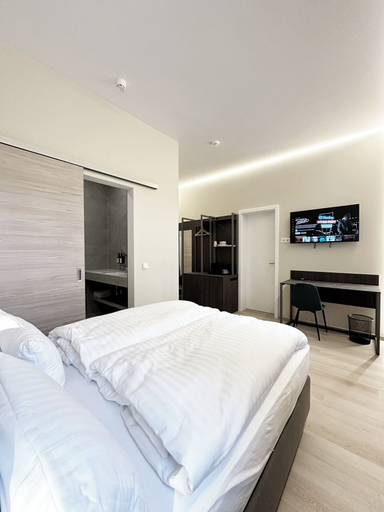 Bedroom 3, Treasury Hotel, Rhein-Kreis Neuss