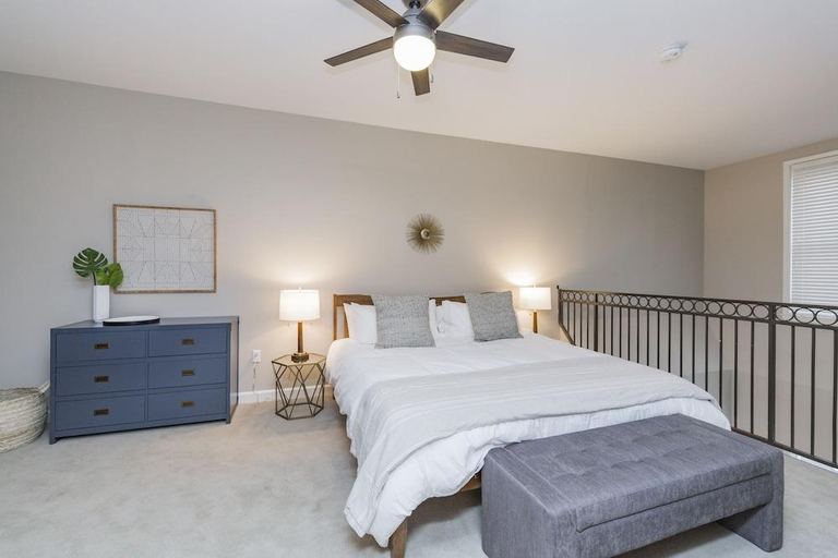 Bedroom 2, Mint House Nashville - Hillsboro Village, Davidson