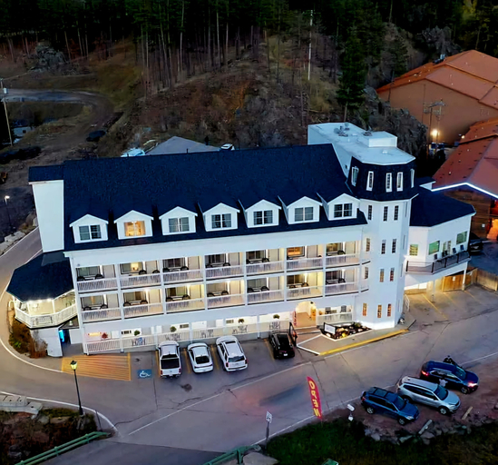 Exterior & Views 1, Roosevelt Inn Mount Rushmore, Pennington