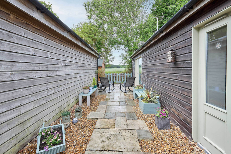 Room 4, Host Stay Kestrel Cottage, Norfolk