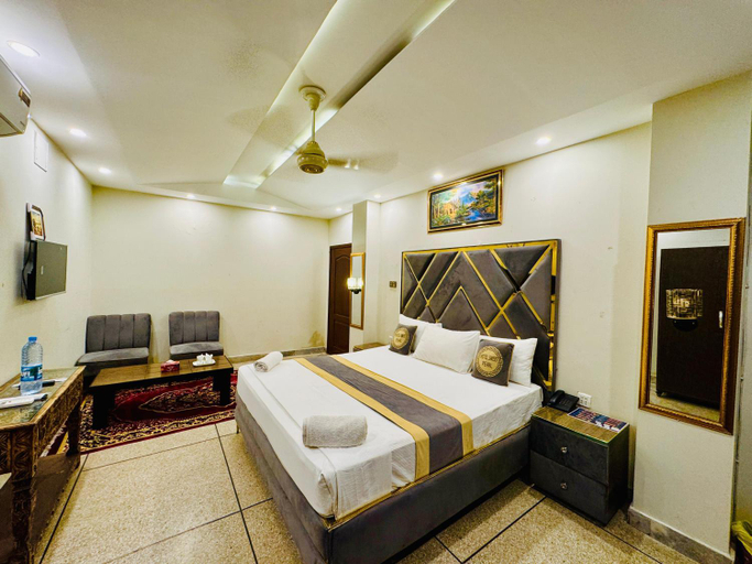 Bedroom 2, Hotel Swiss Pearl , Lahore
