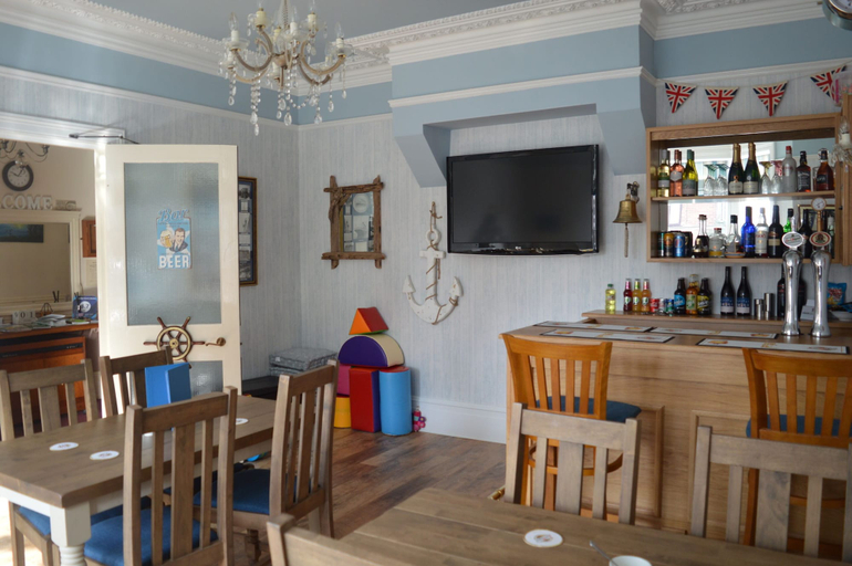 Food & Drinks 4, The Rookery, Dorset