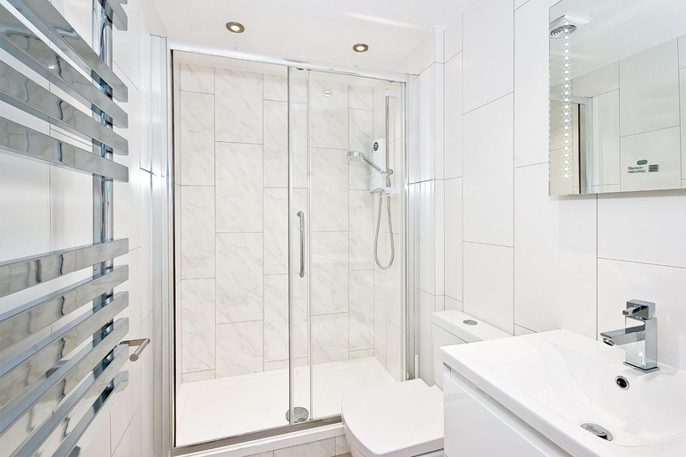 Bathroom, Eldon Chambers Flat 2 by City Living London, London