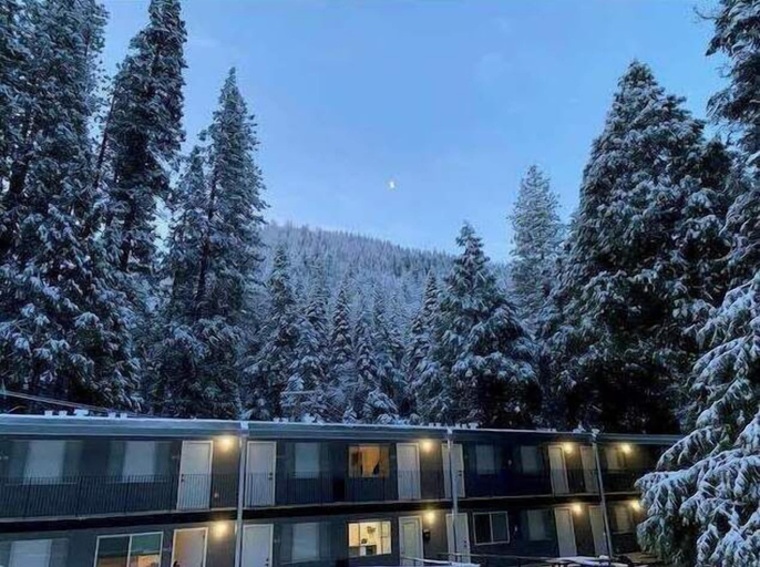 Exterior & Views 2, Sierra Inn on the River, El Dorado