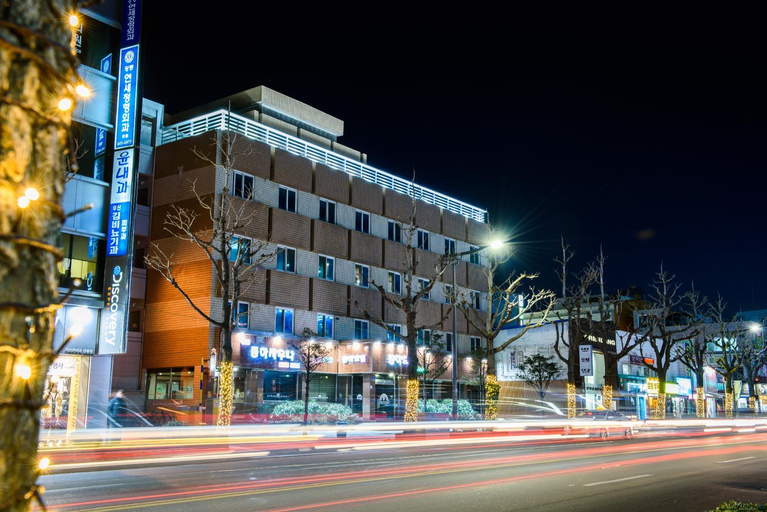 Exterior & Views 1, Gangneung Donga Hotel, Gangneung