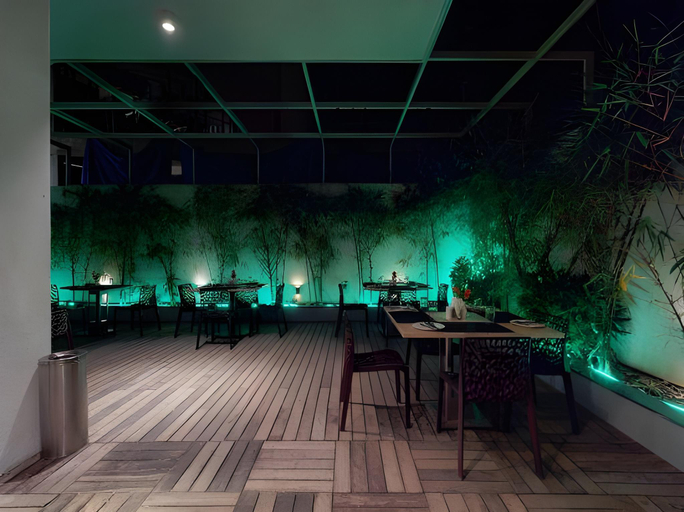 Food & Drinks 4, Shivas Gateway, Bangalore Rural