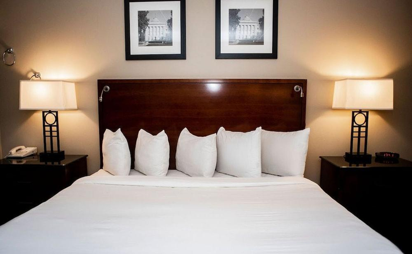 Bedroom 3, Altoona Grand Hotel, Blair