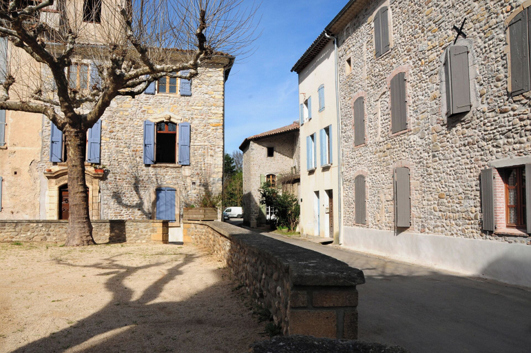 Exterior & Views 2, Orangerie de Cardet B&B, Gard