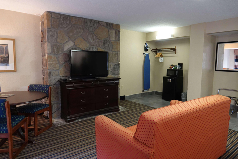 Public Area 2, Surestay Plus By Best Western Gatlinburg, Sevier
