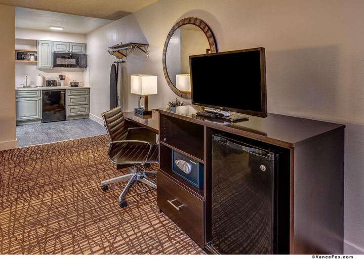 Bedroom 4, Surestay Hotel by Best Western Lovelock, Pershing