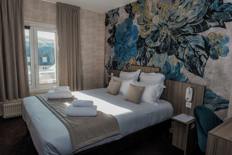 Bedroom 2, Hôtel de la Marine, Calvados