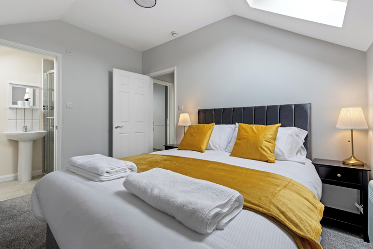 Bedroom 2, Bushrah House, Nottingham
