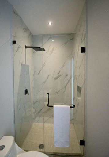 Bathroom 5, Punto Lofts Periferico Sur, Mexico City