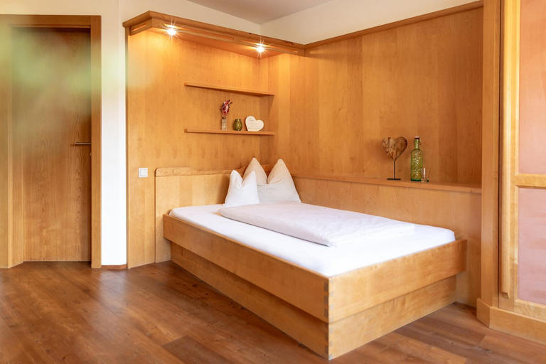 Bedroom 2, Hotel & Gasthaus Dresch, Kufstein