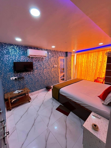 Others 5, Hotel Palace- Near Ruby Hospital, South 24 Parganas