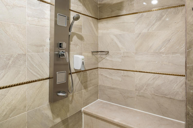 Bathroom 5, Beach Albatros Resort - Hurghada, Al-Ghurdaqah