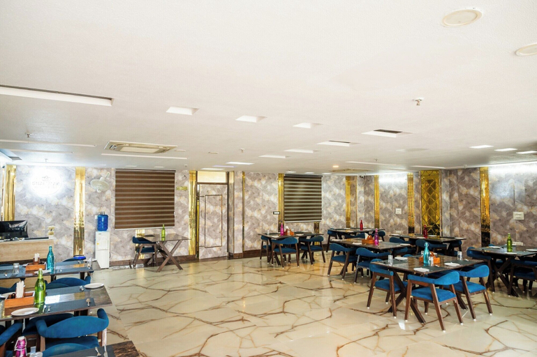 Food & Drinks 4, Hotel Royal Elite, Jaipur