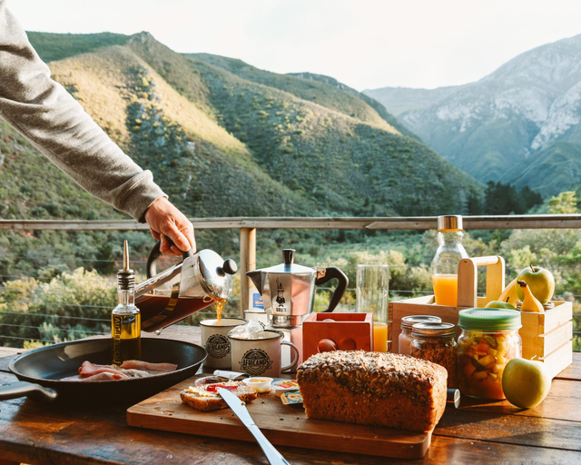Food & Drinks 5, AfriCamps at Pat Busch Mountain Reserve, Cape Winelands