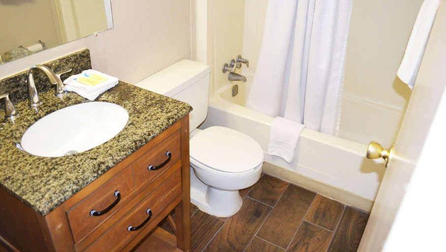 Bathroom 2