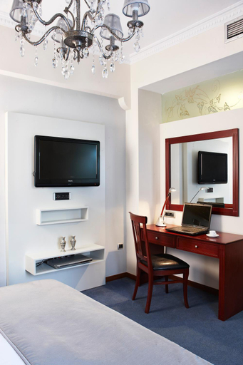 Bedroom 2, Ava Hotel and Suites, Attica