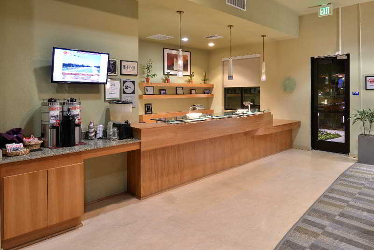 Public Area 2, Gaia Hotel & Spa Redding, an Ascend Collection Hotel, Shasta