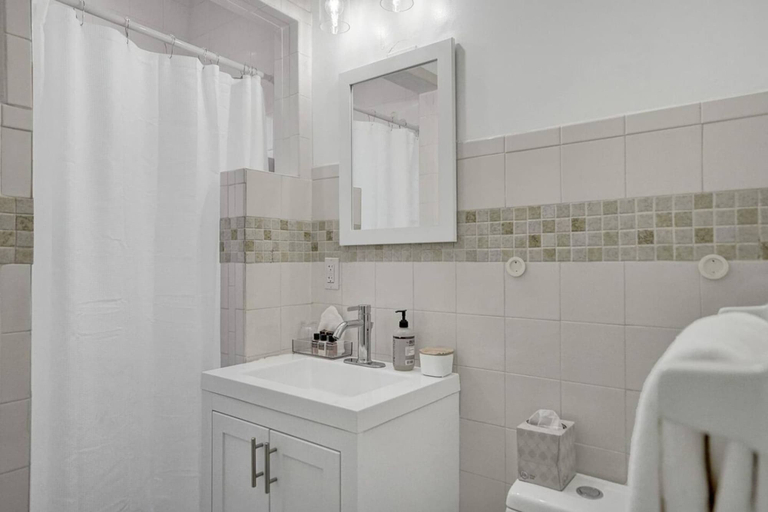 Bathroom 3, Marine Villas 1 in Hollywood, Broward