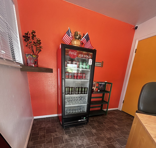 Food & Drinks, Historic Mora Inn and RV Park, Mora