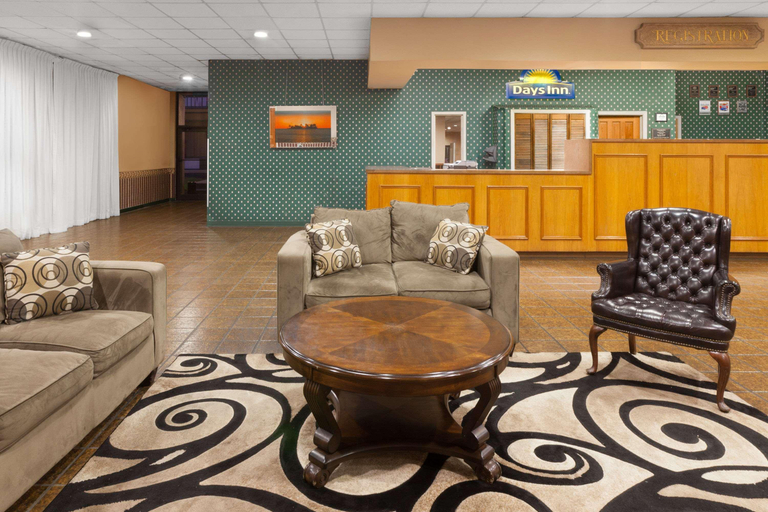 Public Area 2, Days Inn by Wyndham McComb MS, Pike