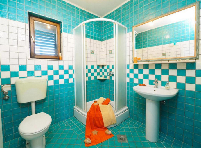 Bathroom 3, Villa Antonija - Four-Bedroom Villa with Terrace and Private Pool, Konavle