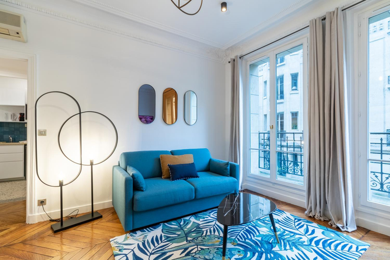 Others 5, HotelHome Paris 16, Paris