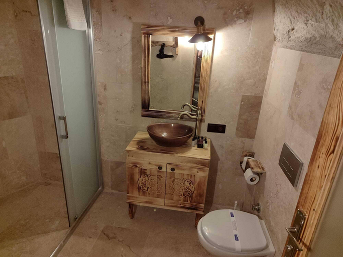 Bathroom 4, Cappadocia Ennar Cave and Swimming Pool, Nevşehir