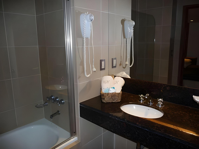 Bathroom 4, Altos de Güemes Hotel, General Pueyrredón