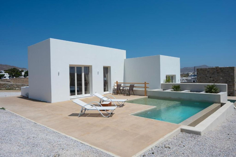 Room 4, Adyton Luxury Suites Privatepool Oasis in Mykonos, South Aegean