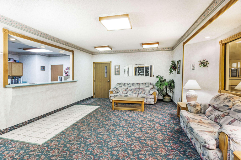 Public Area, Super 8 by Wyndham Willcox, Cochise