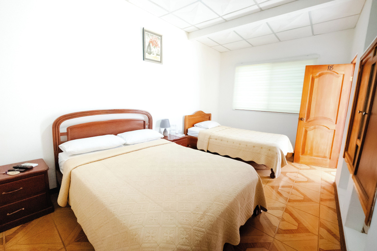 Bedroom 3, Hotel Mar Azul, San Cristóbal