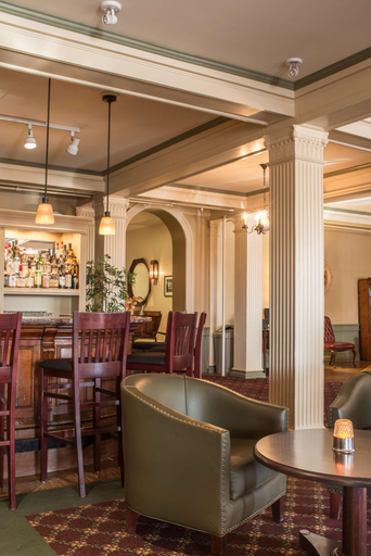 Public Area 3, Middlebury Inn, Addison