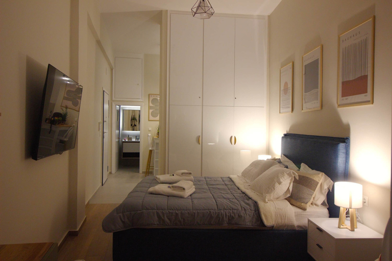 Room 3, Secret Garden by Acropolis - Athens Central Gem, Attica