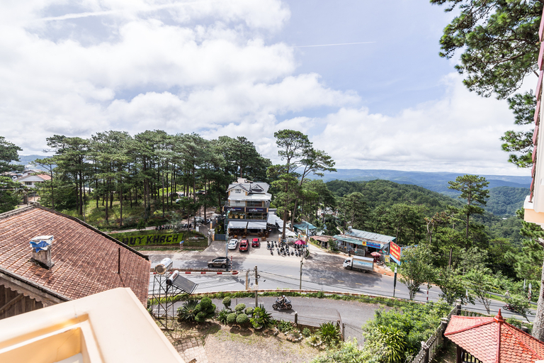 Exterior & Views 2, Dragon Dalat Hotel By Zuzu, Đà Lạt