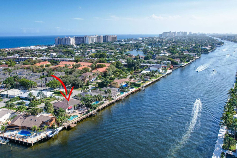 Room 4, Serenity Villa Water Front, Broward