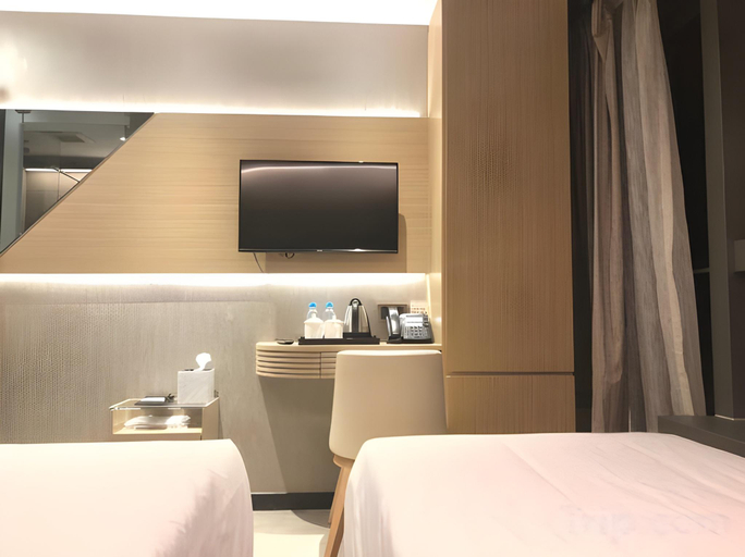 Bedroom 2, 197 YMT HOTEL, Kowloon