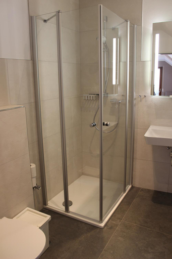 Bathroom, Haus Caspari, Ahrweiler