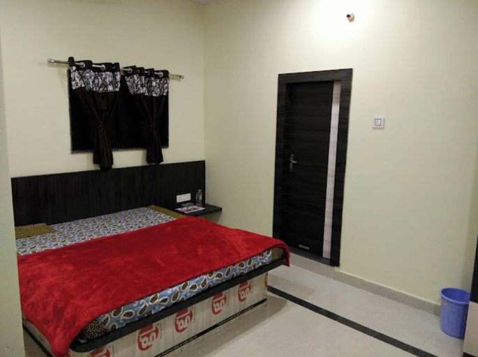 Bedroom 2, Hotel Mayur Guest House, Chandrapur