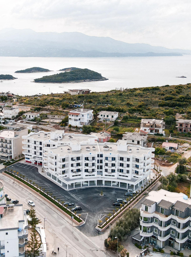 Others 4, Captain's Residence, Sarandës