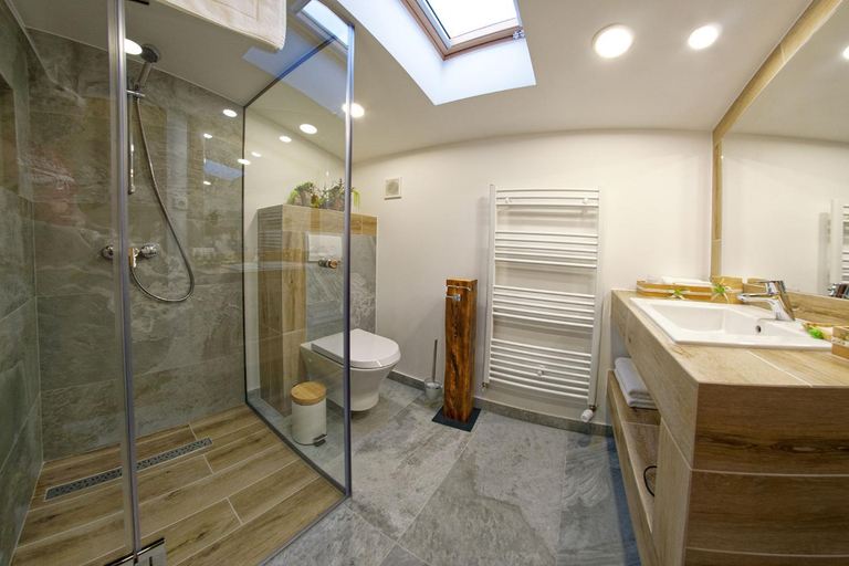 Bathroom, AQUARIUS BOUTIQUE HOTEL, Campulung Moldovenesc