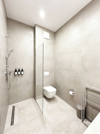 Bathroom 5, Treasury Hotel, Rhein-Kreis Neuss